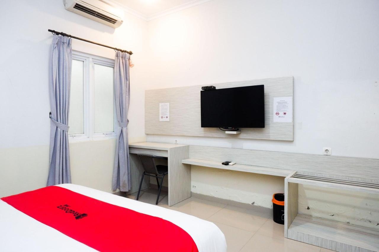 Reddoorz Near Jogja City Mall Melati Esterno foto